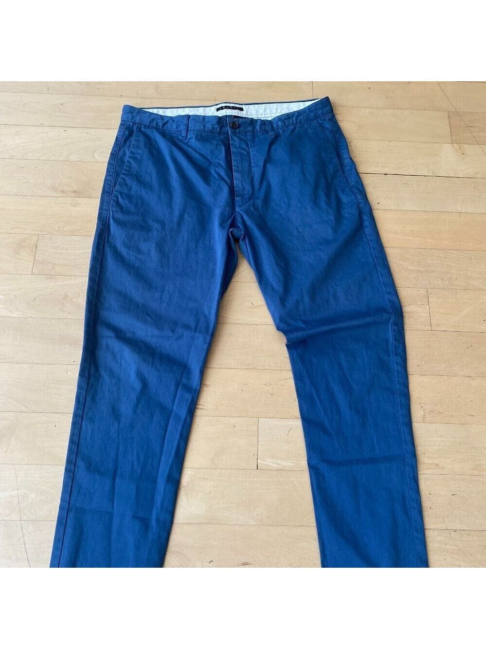 Theory sz 34 blue slim men's Chinos